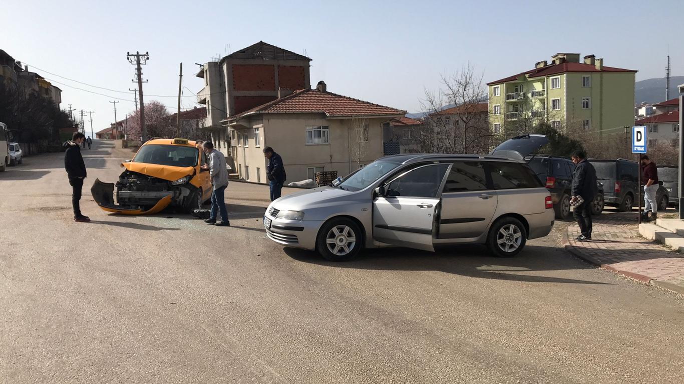 Bilecik’te trafik kazası: 1 kişi yaralandı