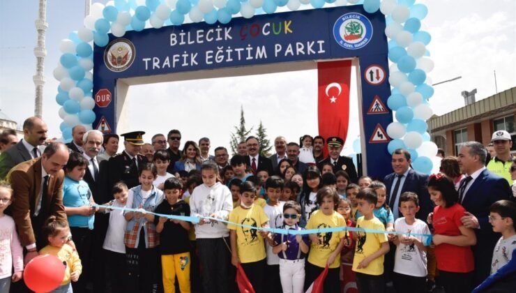 Bilecik’te Çocuk Trafik Eğitim Parkı Açıldı